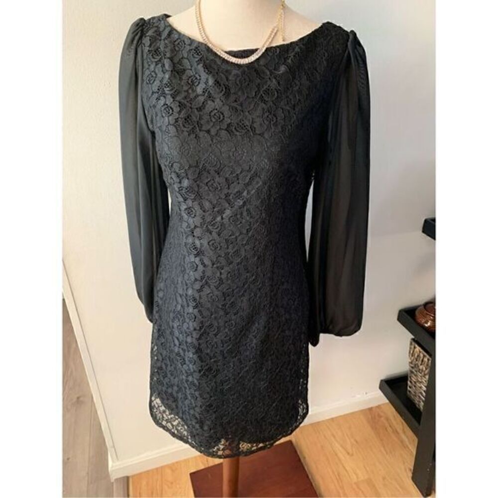Eliza J black long sleeve lace dress size 5 short